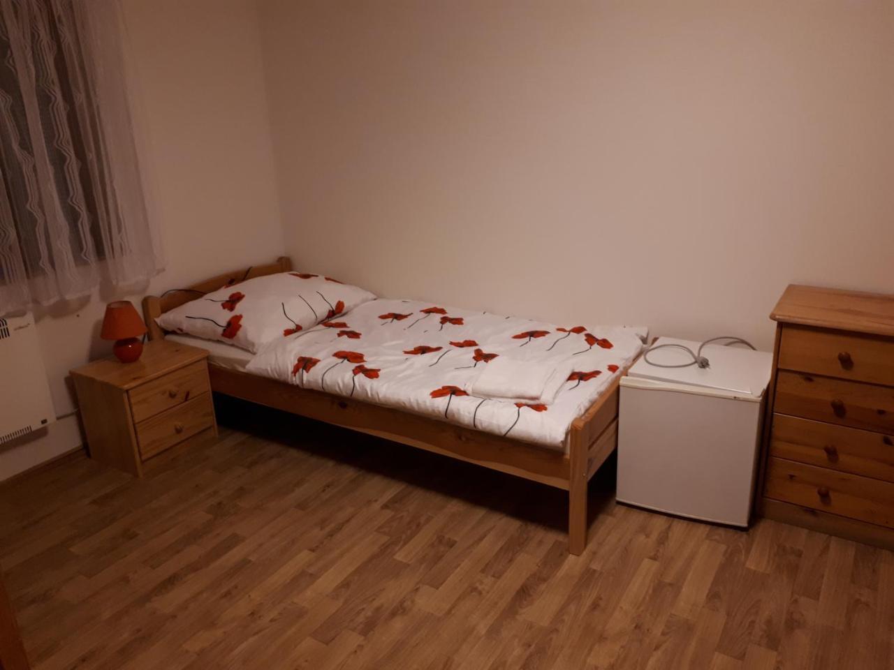 Podkrovi V Jihoceskem Statku Nemejice Dış mekan fotoğraf